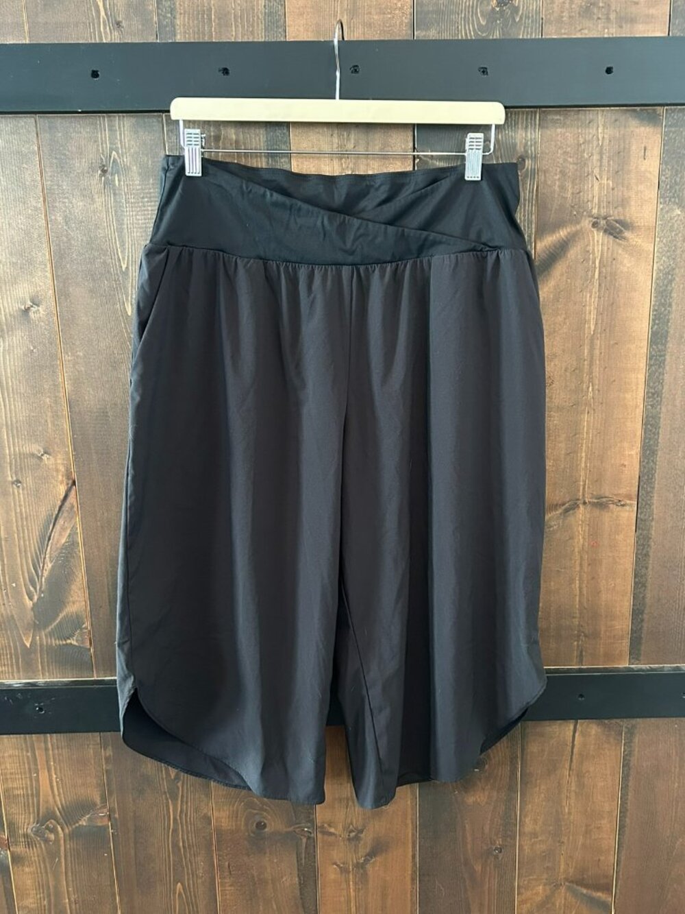 Halara Breezeful™ High Waisted Crossover Pocket Capri Pants Women's Size XL